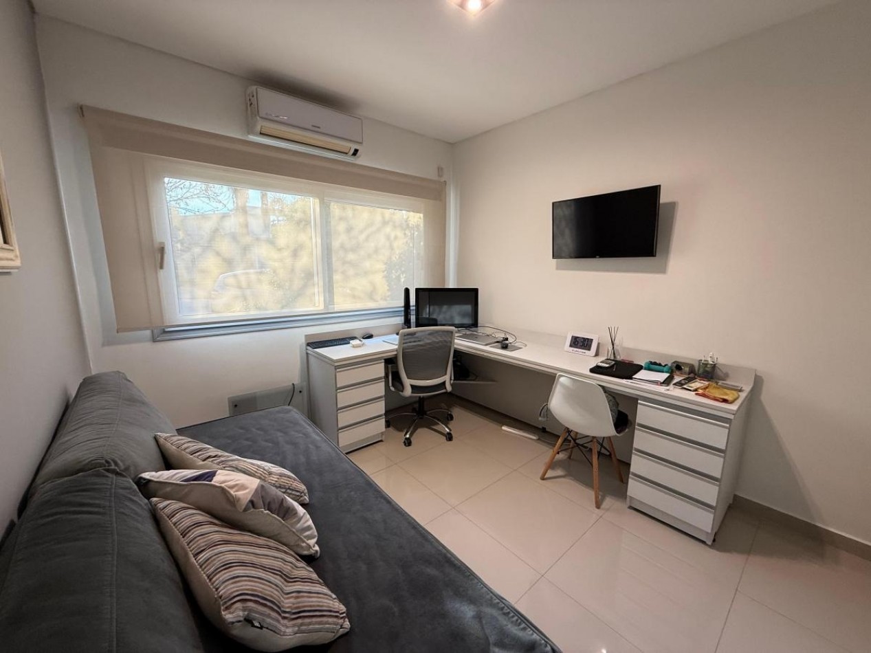 Casa con piscina 5 ambientes en Altos de Hudson I