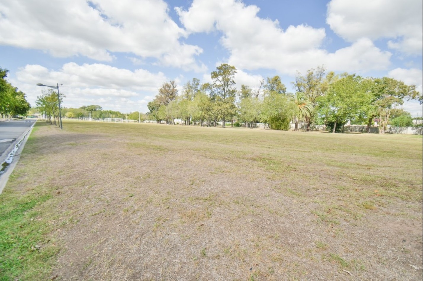 Casa en venta 5 ambientes en Fincas de Hudson