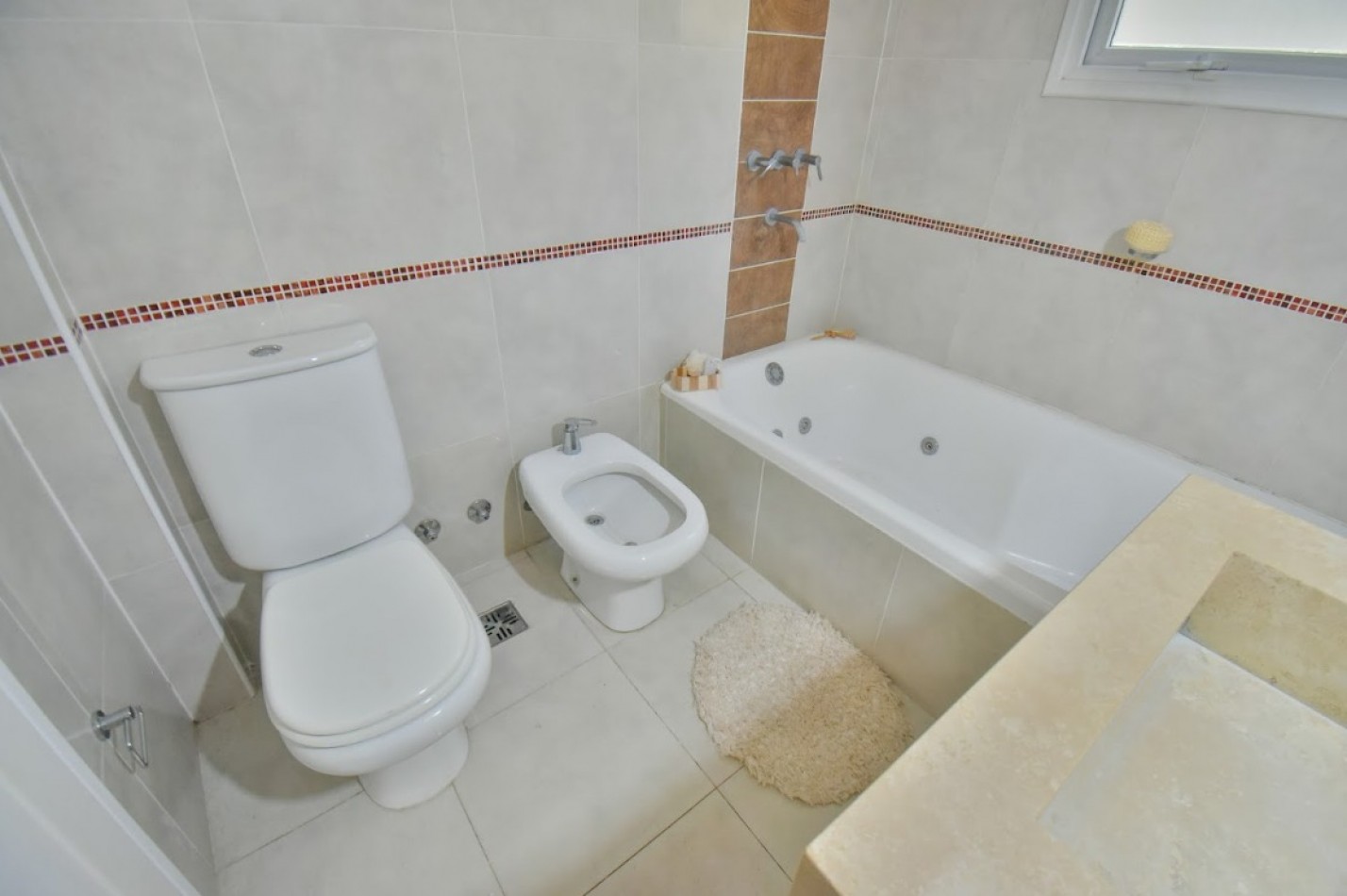 Casa en venta 5 ambientes en Fincas de Hudson