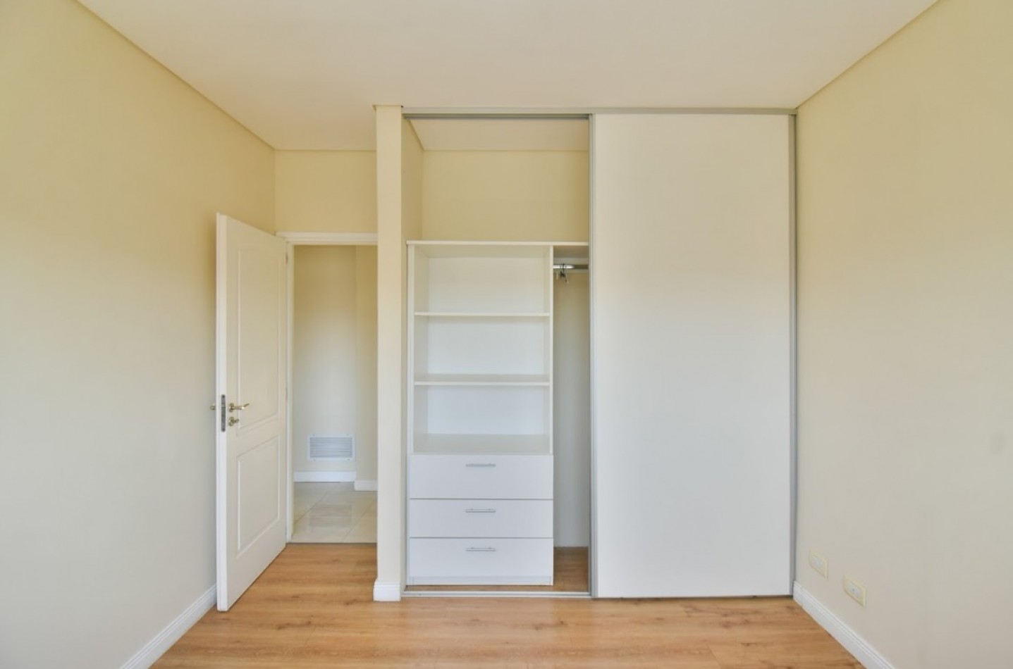 Casa en venta 5 ambientes en Fincas de Hudson