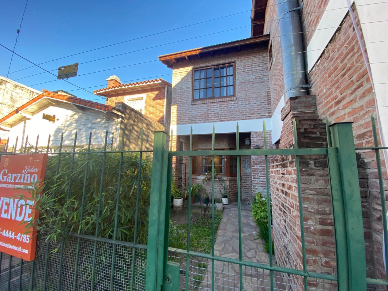 Casa en venta 5 ambientes - Ortiz campo - Quilmes centro