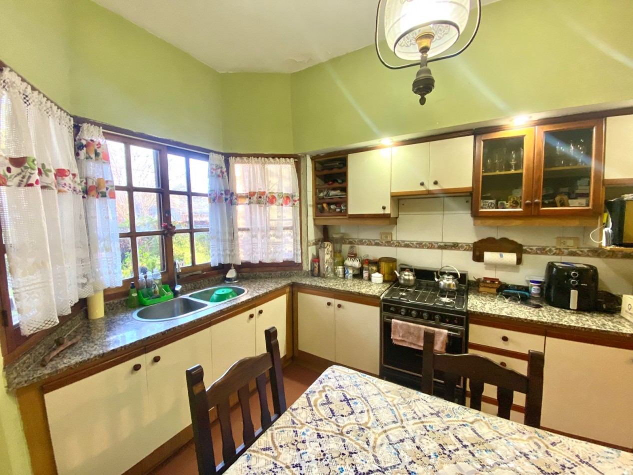 Casa en venta 5 ambientes - Ortiz campo - Quilmes centro