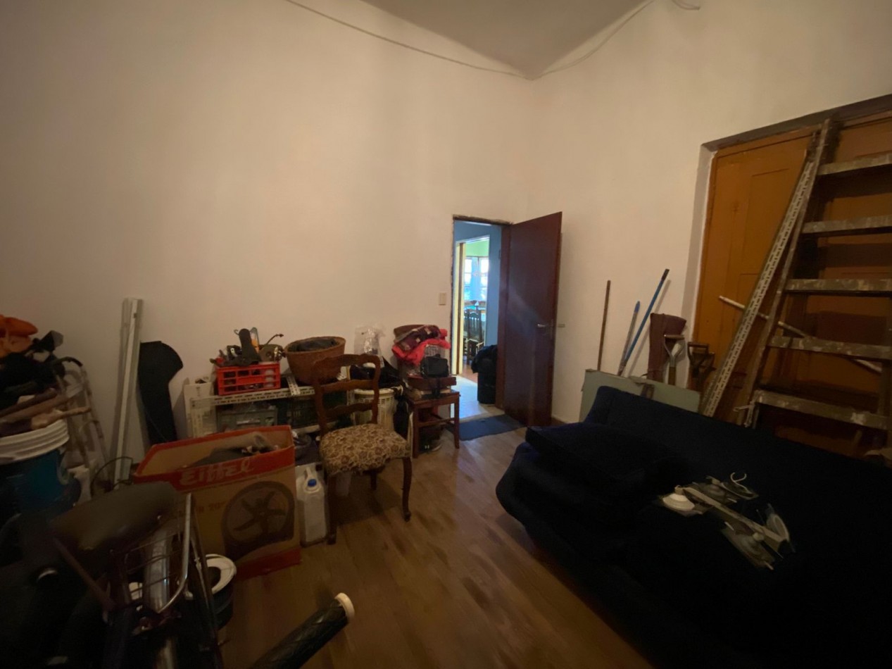 Casa en venta 5 ambientes - Ortiz campo - Quilmes centro