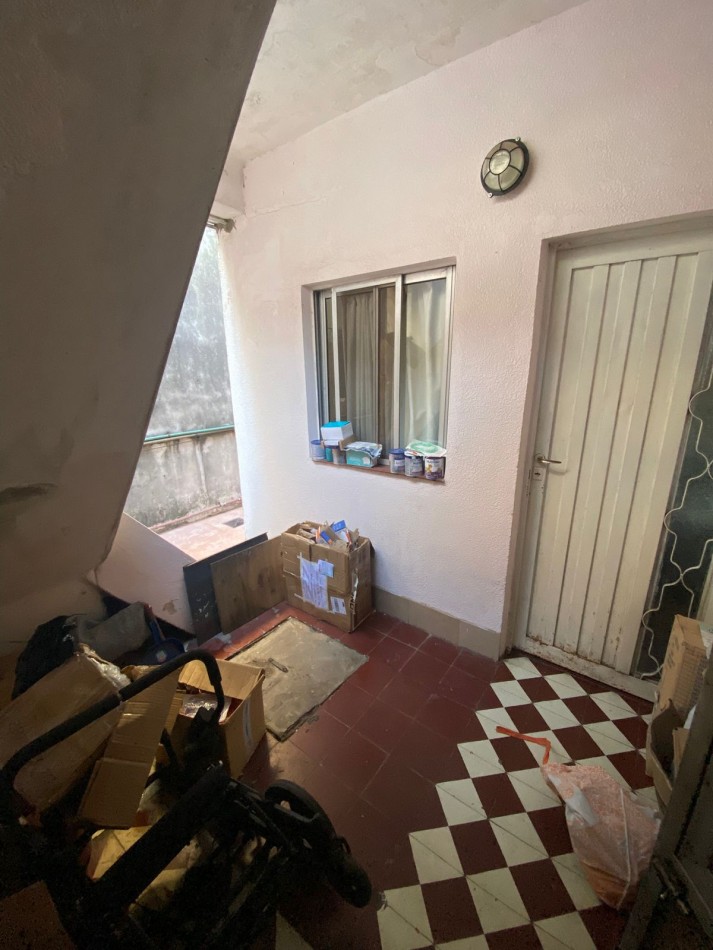 Casa en venta 5 ambientes - Ortiz campo - Quilmes centro