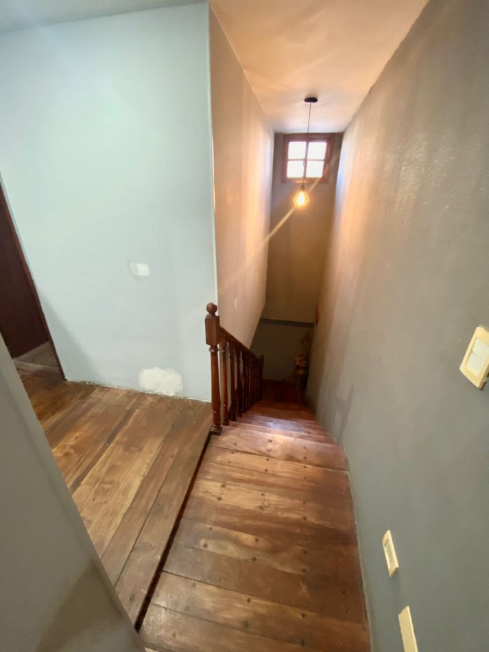 Casa en venta 5 ambientes - Ortiz campo - Quilmes centro