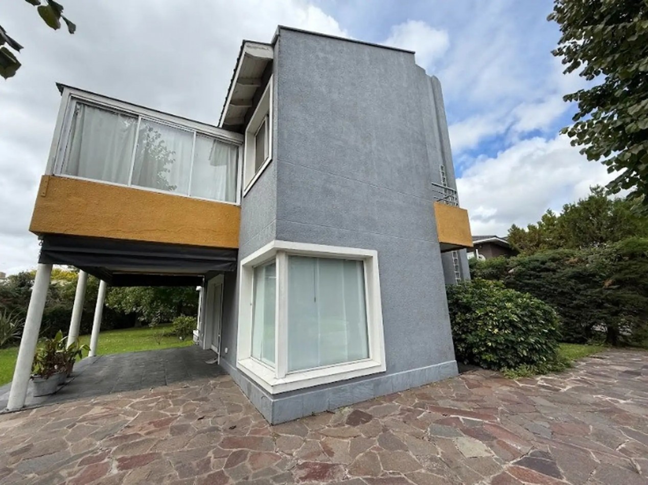 Casa en venta 5 ambientes - Fincas de Iraola I