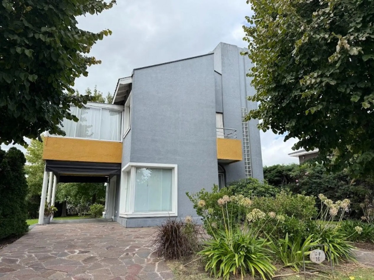 Casa en venta 5 ambientes - Fincas de Iraola I