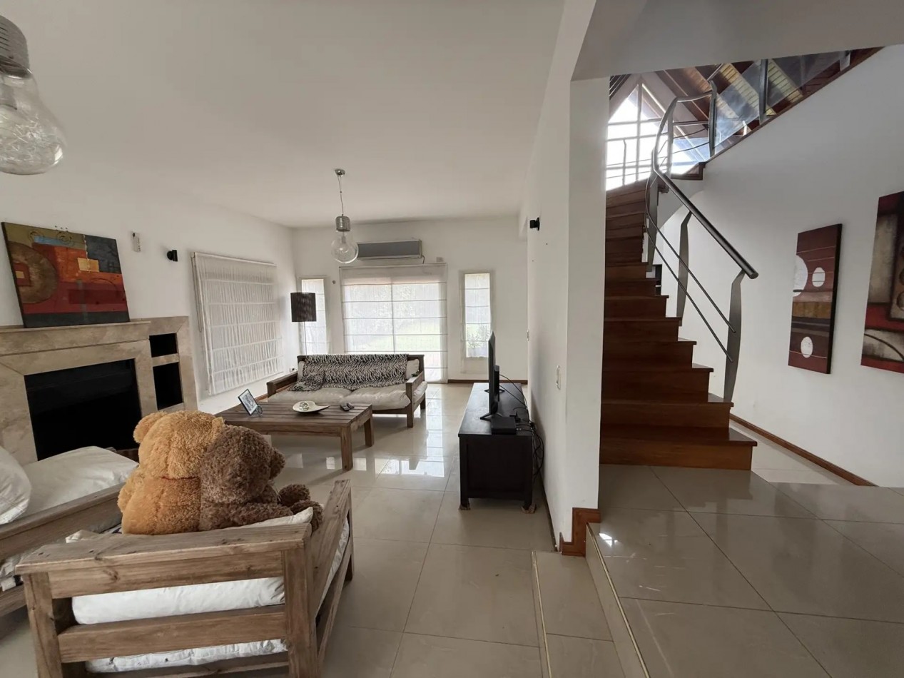 Casa en Venta 4 ambientes - Ombues de Hudson