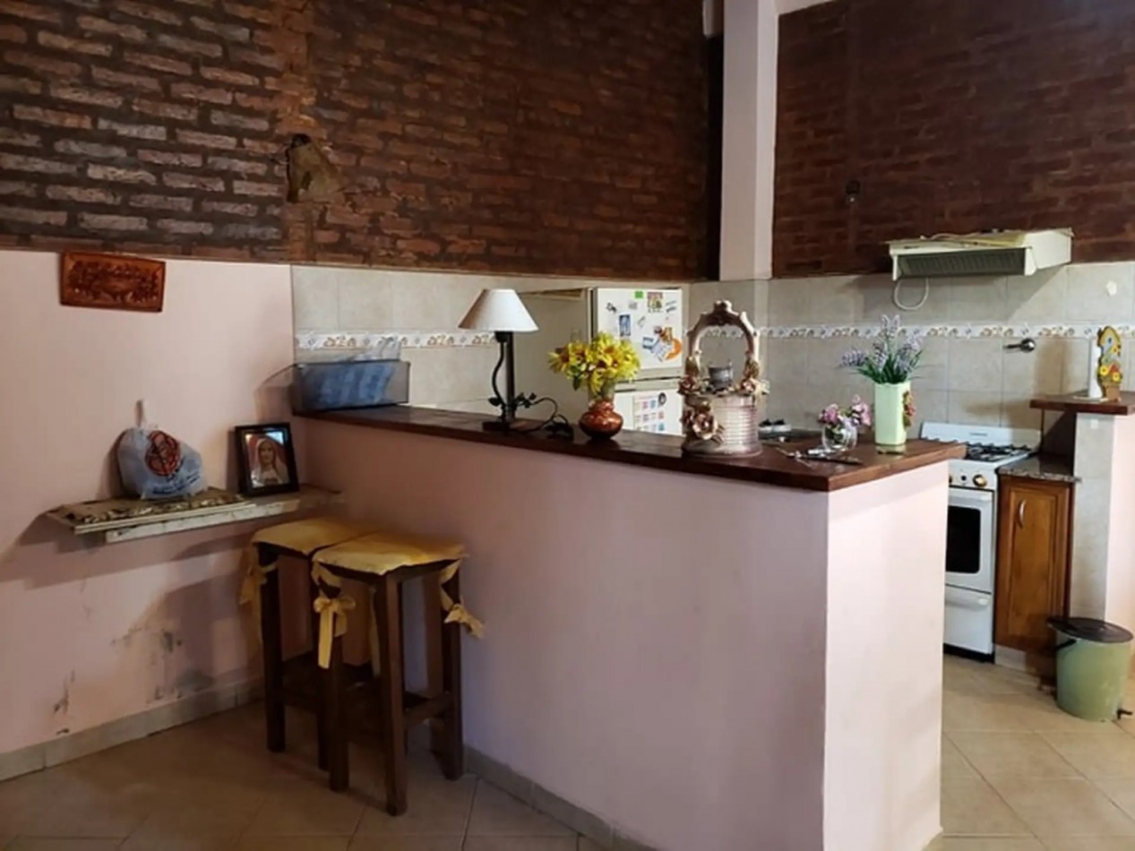 Casa en Venta 4 ambientes - Bernal Oeste