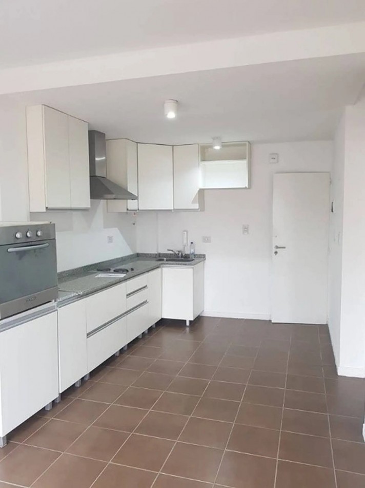 Departamento 2 ambientes en venta en Quilmes Centro