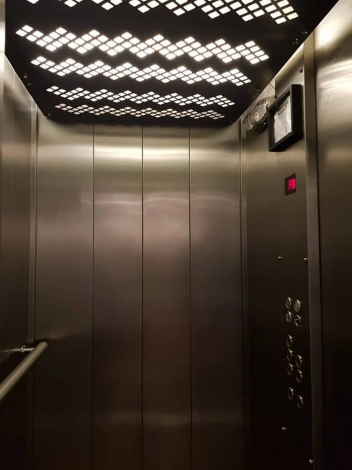 Departamento 2 ambientes en Quilmes Centro con patio ¡APTO PROFESIONAL/COMERCIAL!