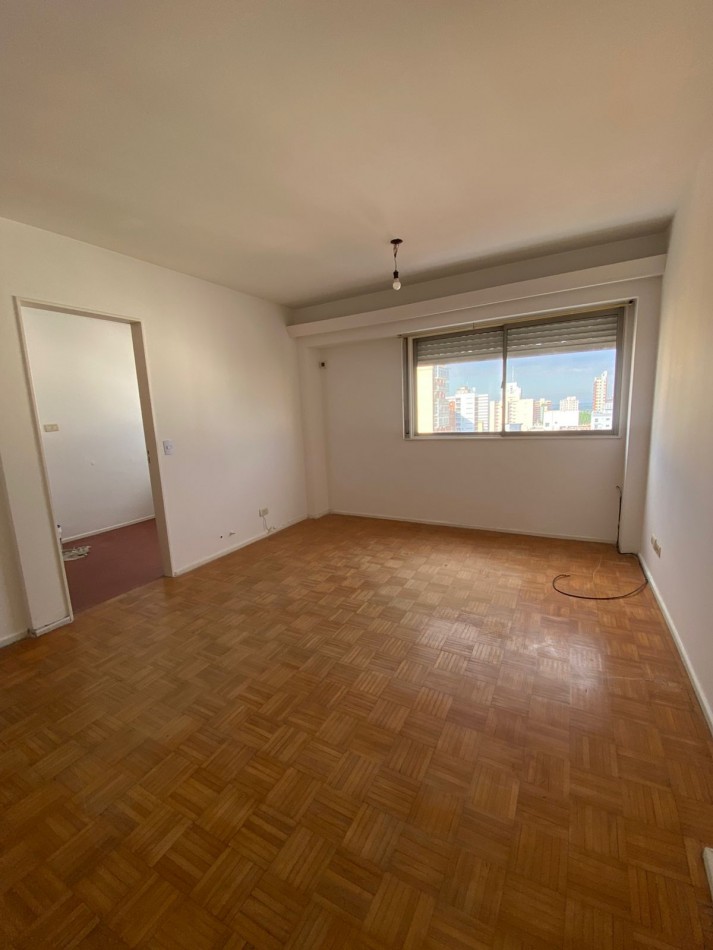 Departamento 2 ambientes APTO USO PROFESIONAL Y VIVIENDA en alquiler en Quilmes Centro