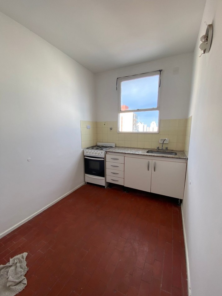 Departamento 2 ambientes APTO USO PROFESIONAL Y VIVIENDA en alquiler en Quilmes Centro