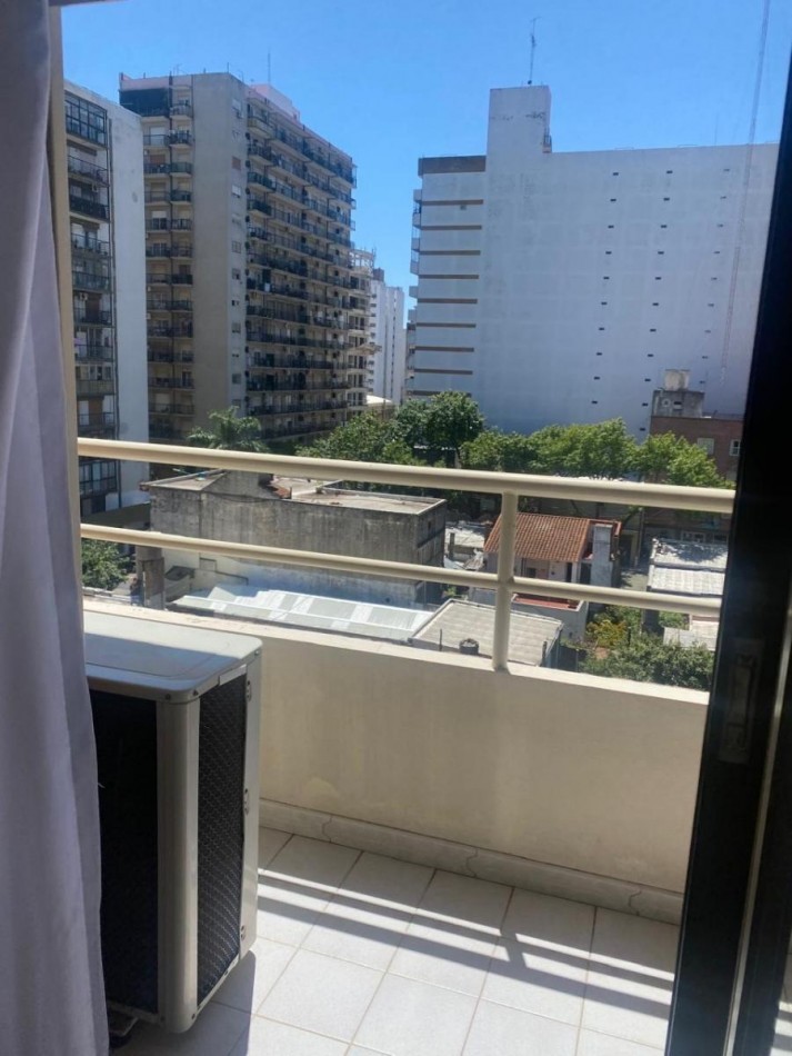 Departamento 2 ambientes en Quilmes Centro