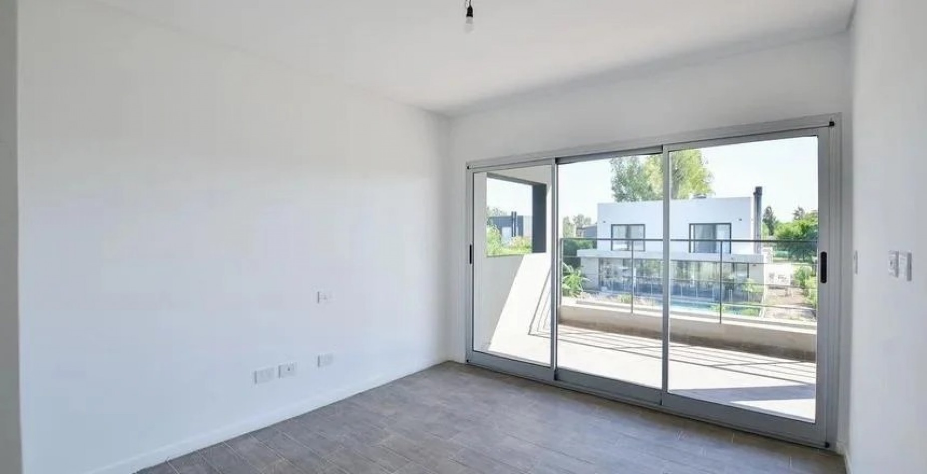 Casa en Venta 4 ambientes - Las Golondrinas - Countries y Barrios cerrados en Berazategu