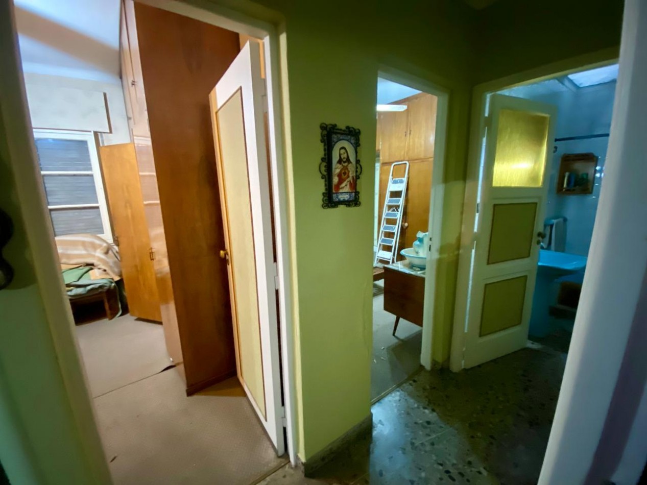 Casa 4 ambientes en venta en Bernal - APTA CREDITO