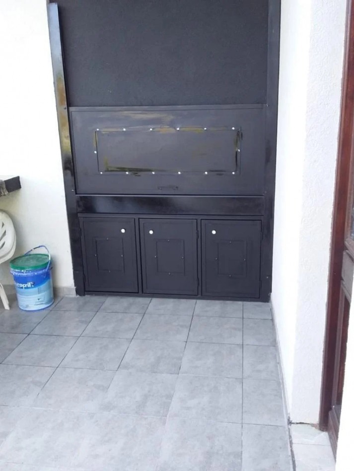 Preciosa casa 5 ambientes en barrio cerrado Las Acacias