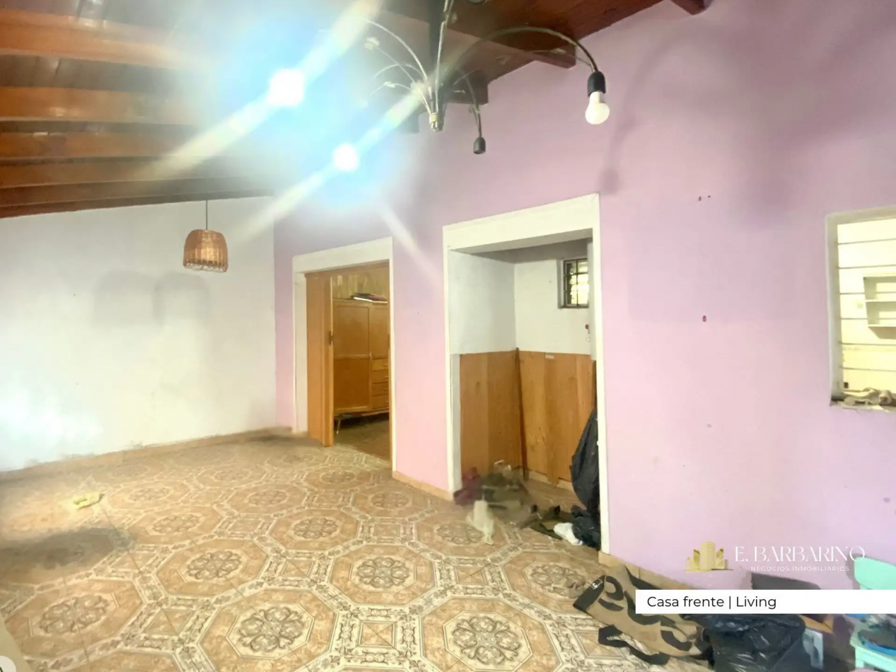Casa ideal inversor o desarrollador en Berazategui 