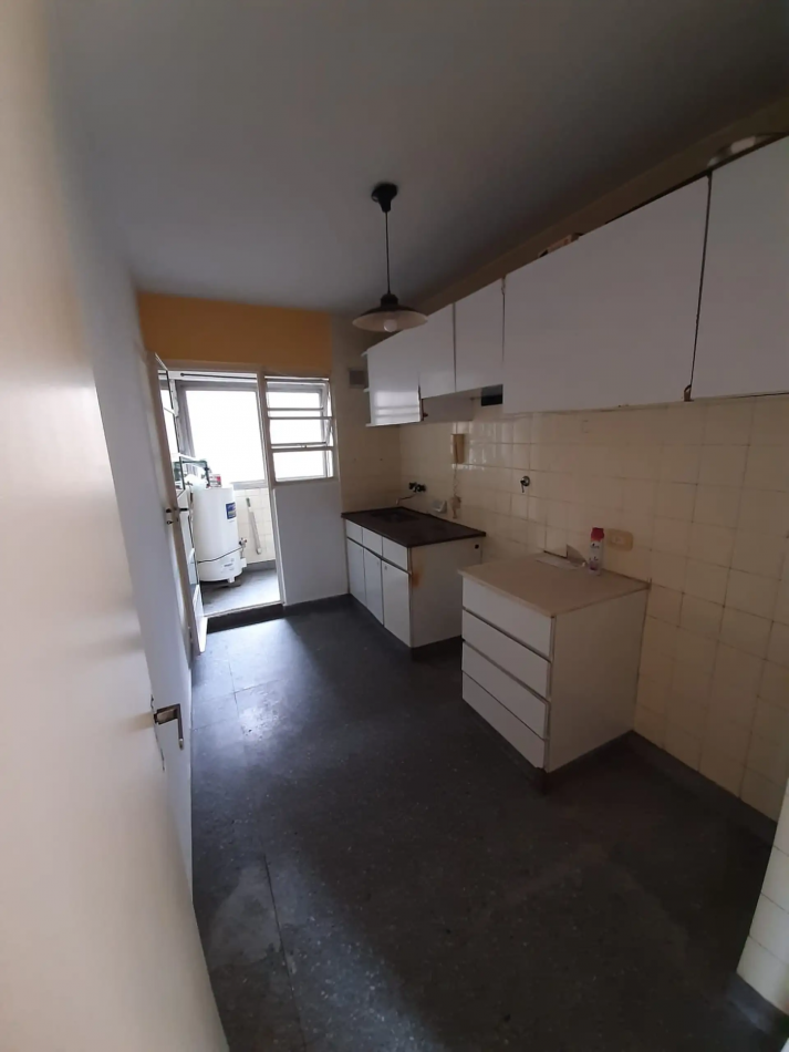 DEPARTAMENTO TRES AMBIENTES EN QUILMES CENTRO