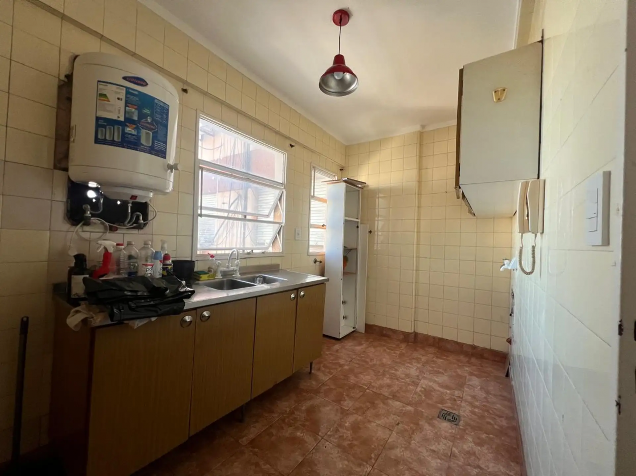 DEPARTAMENTO TRES AMBIENTES EN QUILMES CENTRO