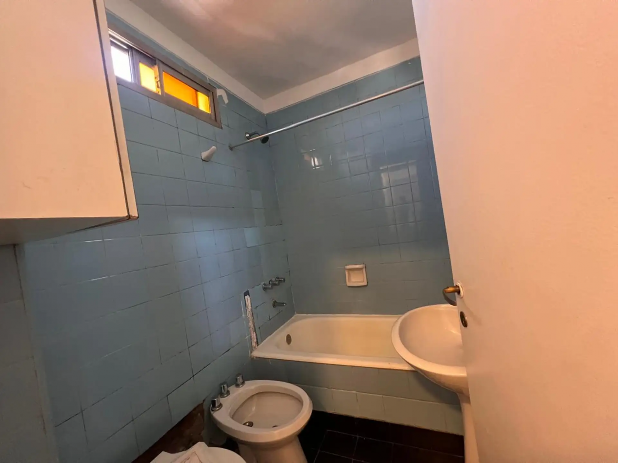 DEPARTAMENTO TRES AMBIENTES EN QUILMES CENTRO