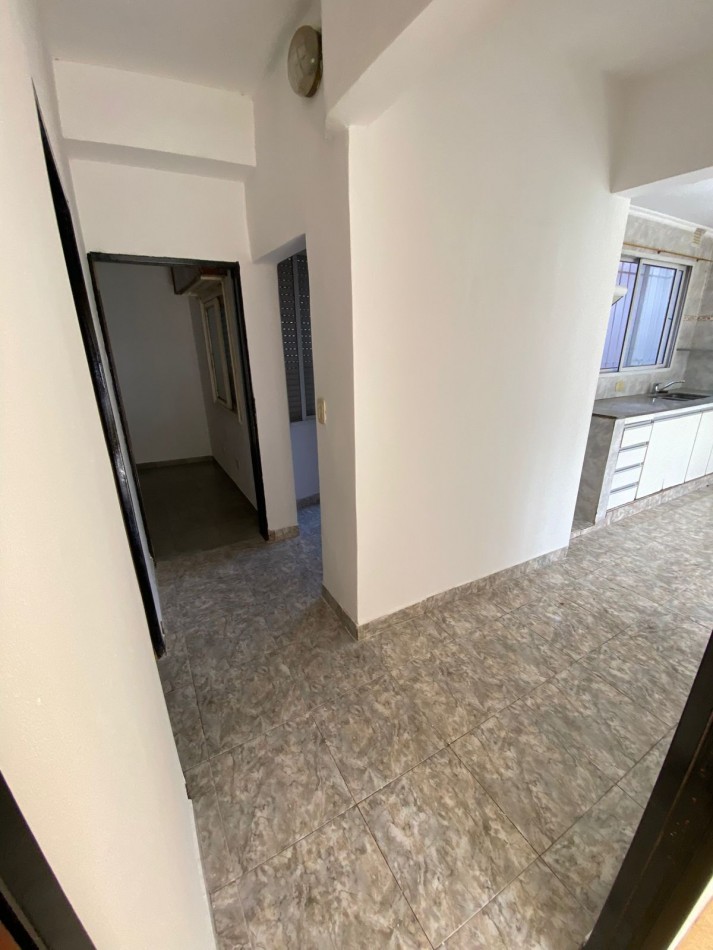 CASA TRES AMBIENTES EN QUILMES OESTE