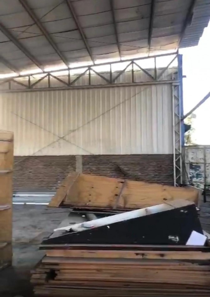 GALPON EN ALQUILER EN BERAZATEGUI