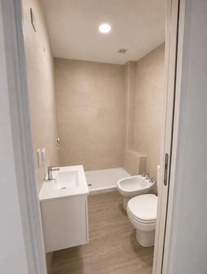 ¡DEPARTAMENTO SEMIPISO IMPERDIBLE EN VENTA EN QUILMES!