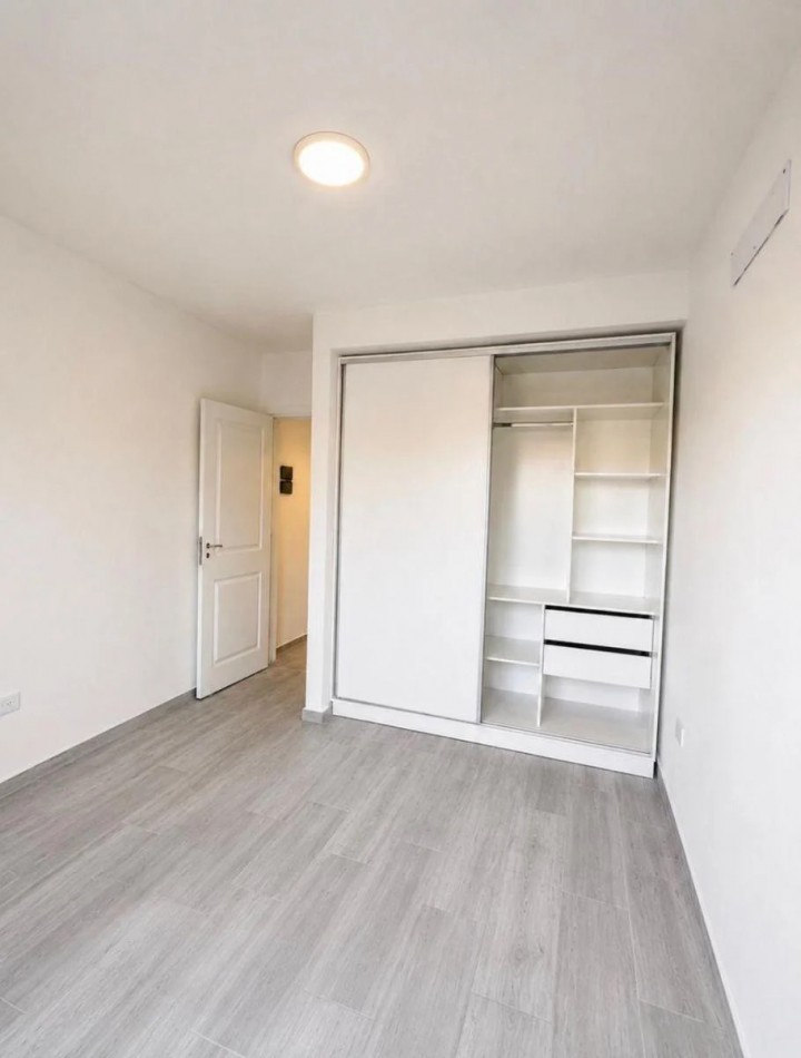 ¡DEPARTAMENTO SEMIPISO IMPERDIBLE EN VENTA EN QUILMES!