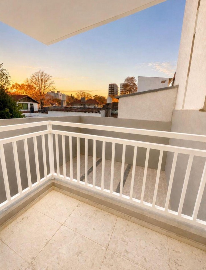 ¡DEPARTAMENTO SEMIPISO IMPERDIBLE EN VENTA EN QUILMES!
