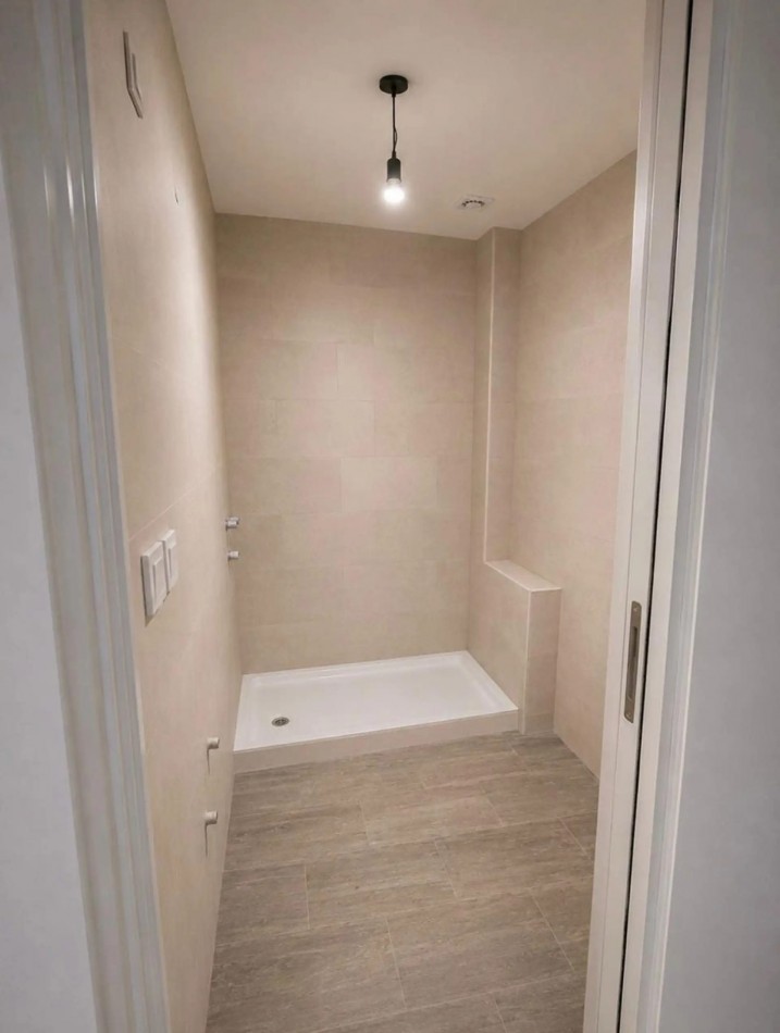 ¡DEPARTAMENTO SEMIPISO IMPERDIBLE EN VENTA EN QUILMES!