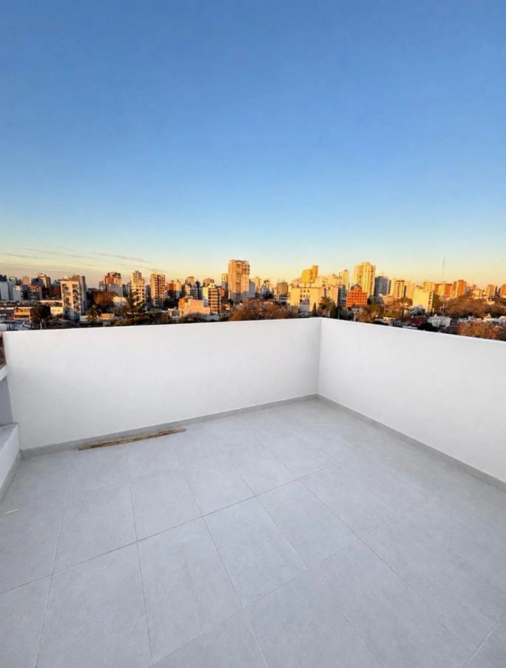 ¡DEPARTAMENTO SEMIPISO IMPERDIBLE EN VENTA EN QUILMES!