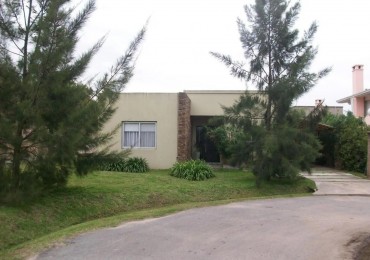 Casa 4 ambientes en Altos de Hudson I